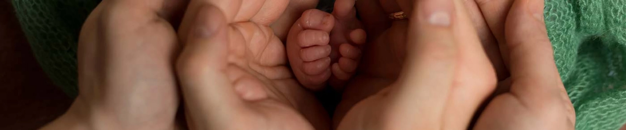 Your guide to know everything you need about studying Midwifery