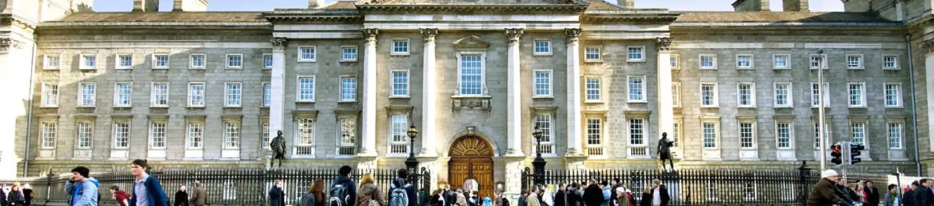 كلية ترينيتي في دبلن في أيرلندا