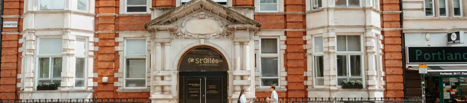 التحضير المكثف لامتحان كامبريدج (B2 الأول)