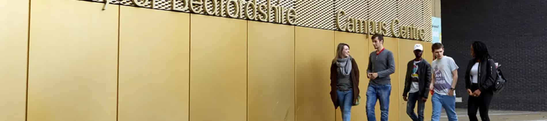 الطيران وإدارة المطارات البكالوريوس (مع مرتبة الشرف)