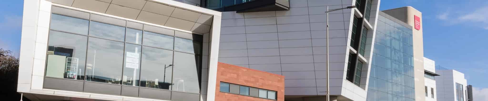 الحوسبة بما في ذلك السنة التأسيسية - البكالوريوس (مع مرتبة الشرف)