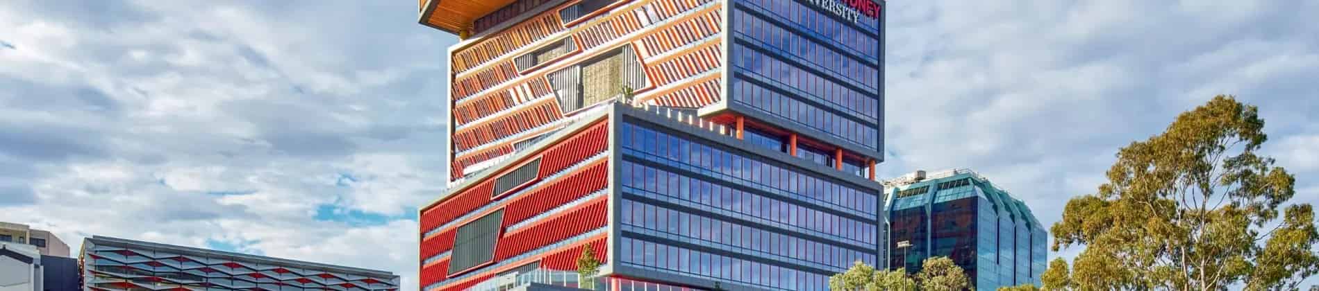 Bachelor of Criminal and Community Justice / Bachelor of Laws (Honours)