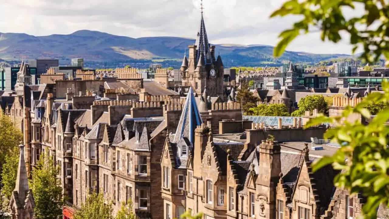 المنح الدولية