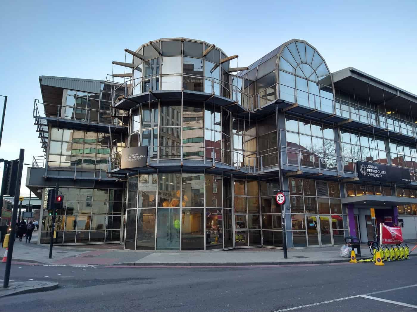 منح تشيفنينج