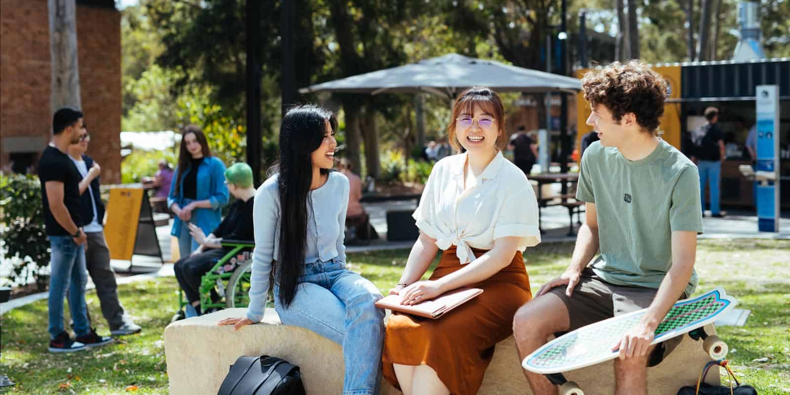 منحة التميز في الآسيان