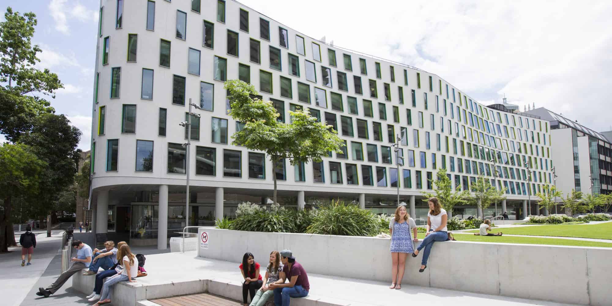 UTS College to UTS Pathway Scholarship