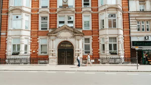 التحضير المكثف لامتحان كامبريدج (B2 الأول) - لندن