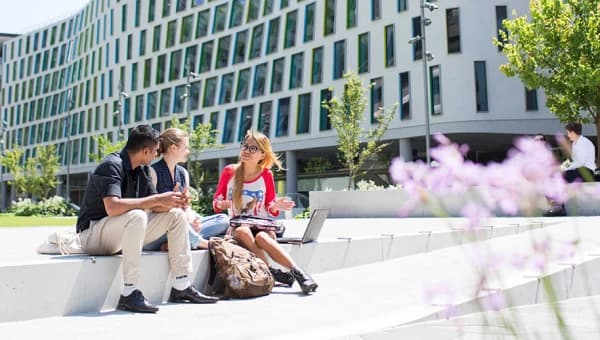 University of Technology Sydney