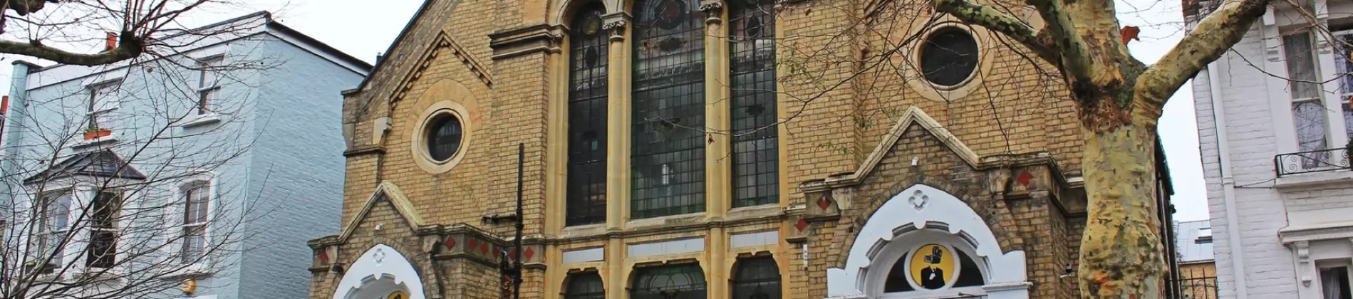 أكاديمية لندن السينمائي في بريطانيا