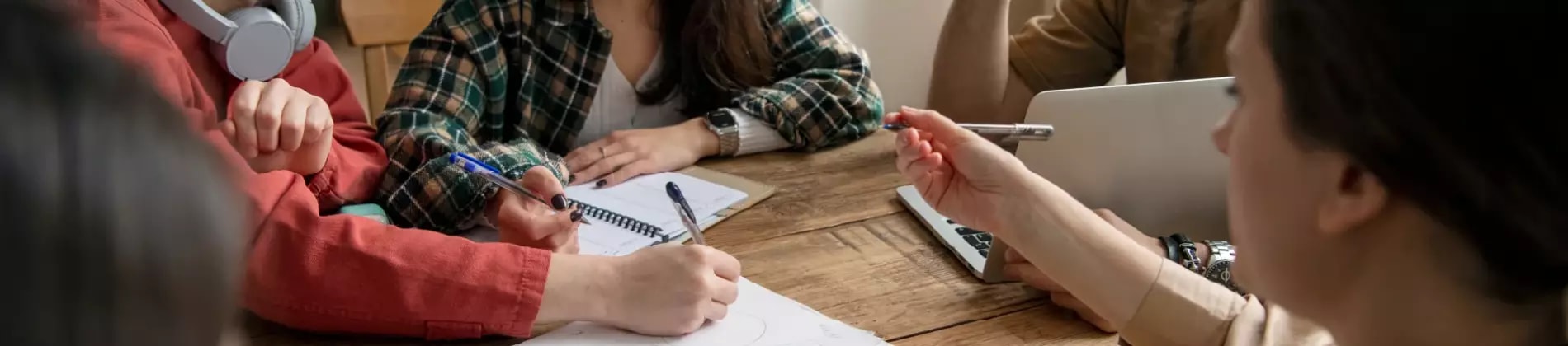 Study Abroad Tips for Gen Z Students