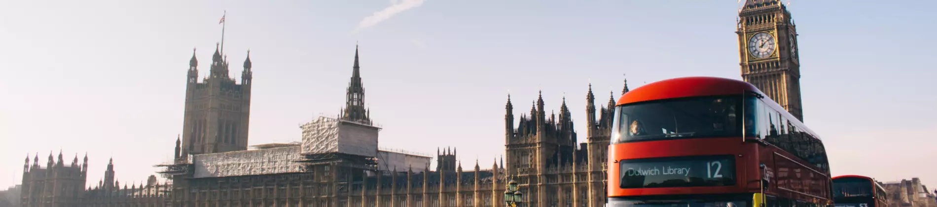 دراسة اللغة في بريطانيا: كل ما تحتاج إلى معرفته