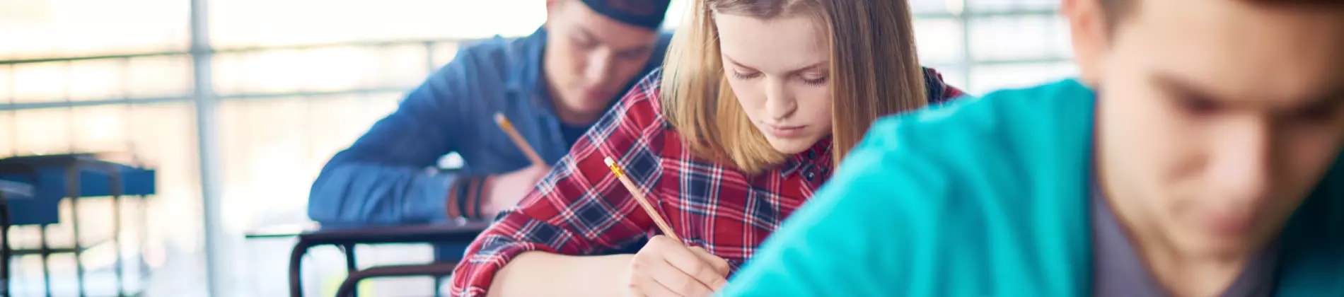 ما هي الدرجة المطلوبة في اختبار STEP؟