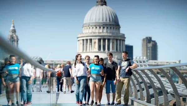 Oxford International English Oxford International English