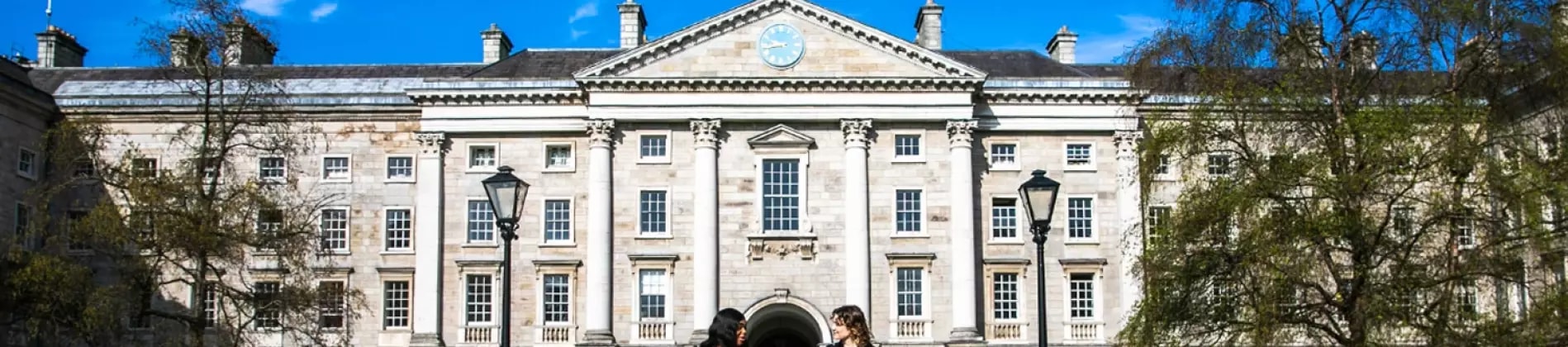 كلية ترينيتي في دبلن في أيرلندا